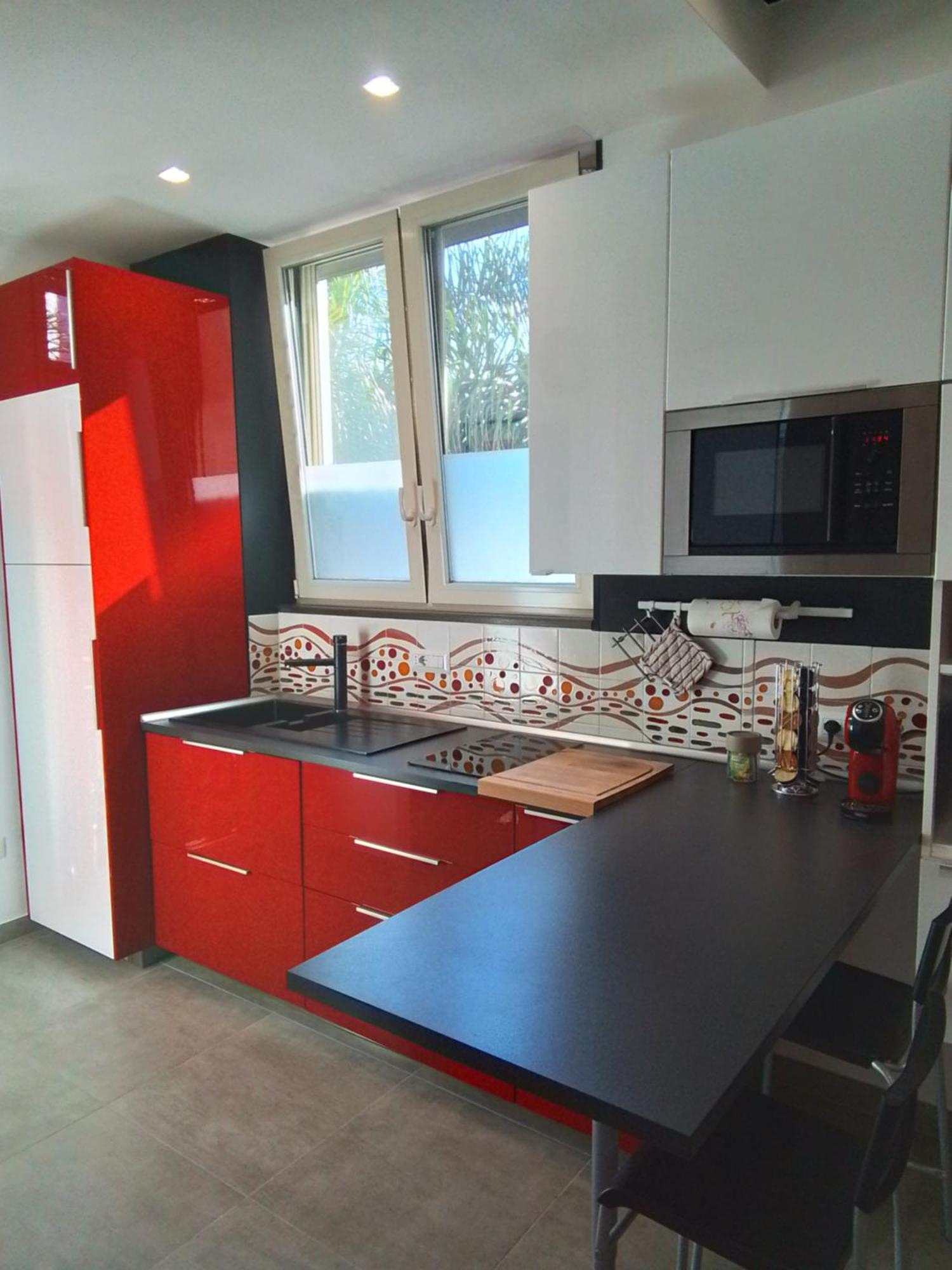 Urban Apartment *